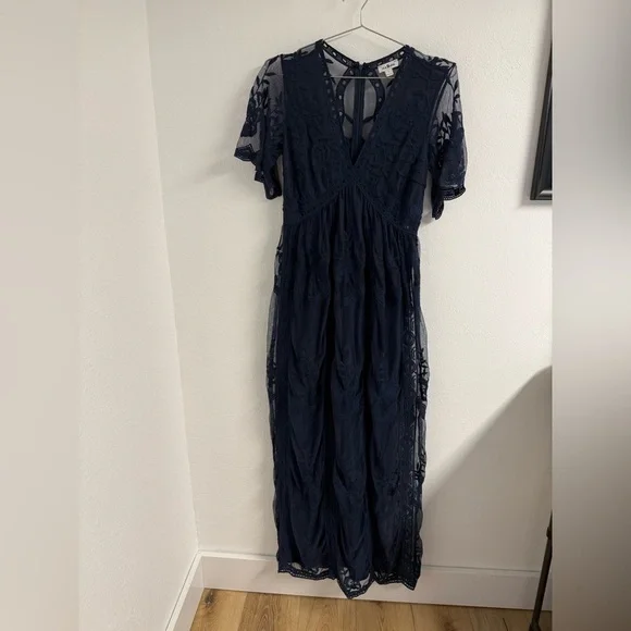 IceBird simple serenity lace maxi dress size small - Picture 2 of 13